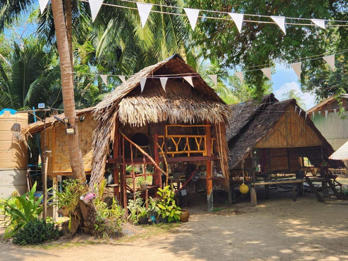 Malee Homestay Ko Por المظهر الخارجي الصورة